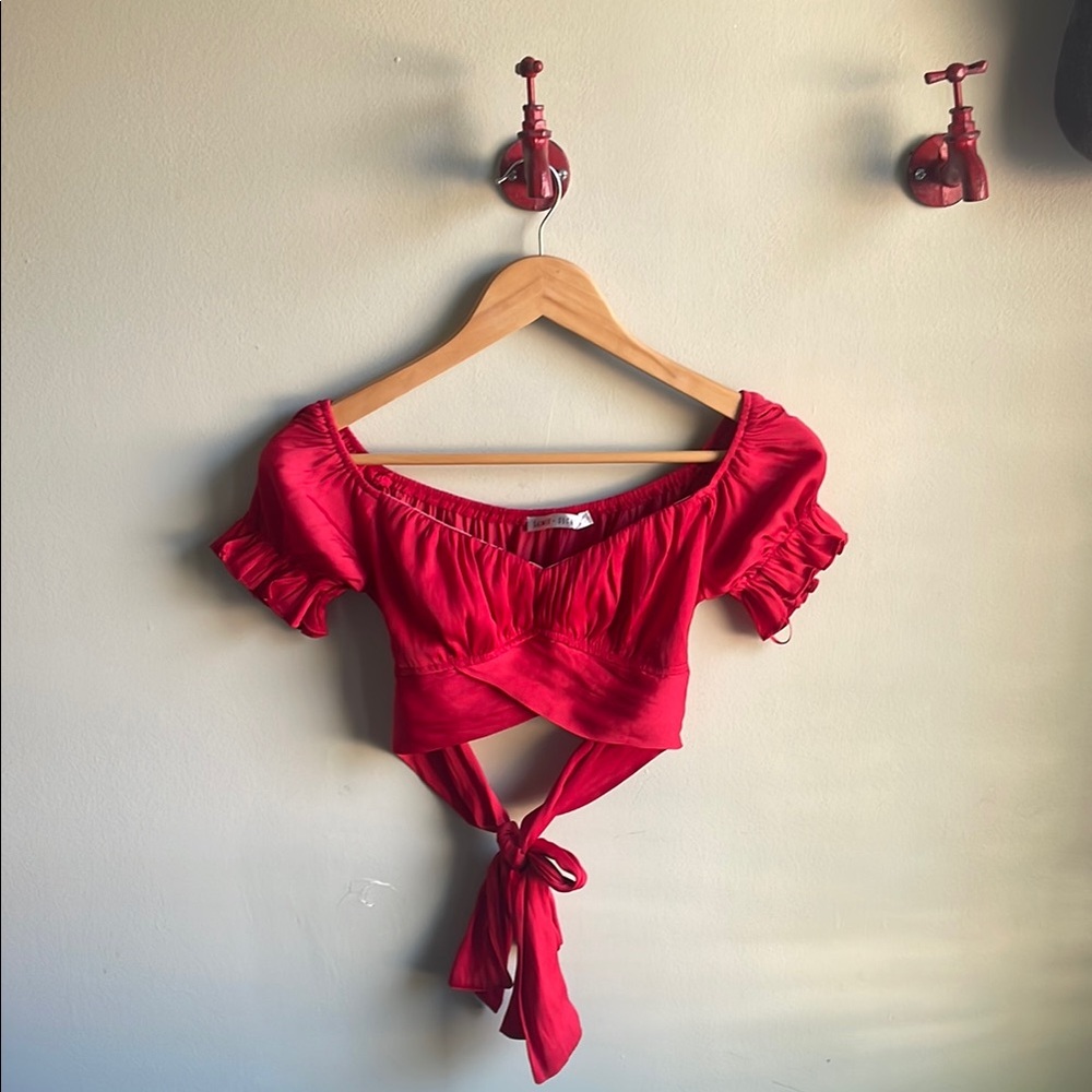 SAINTS + SECRETS || Revolve Red Crop Top Size Small